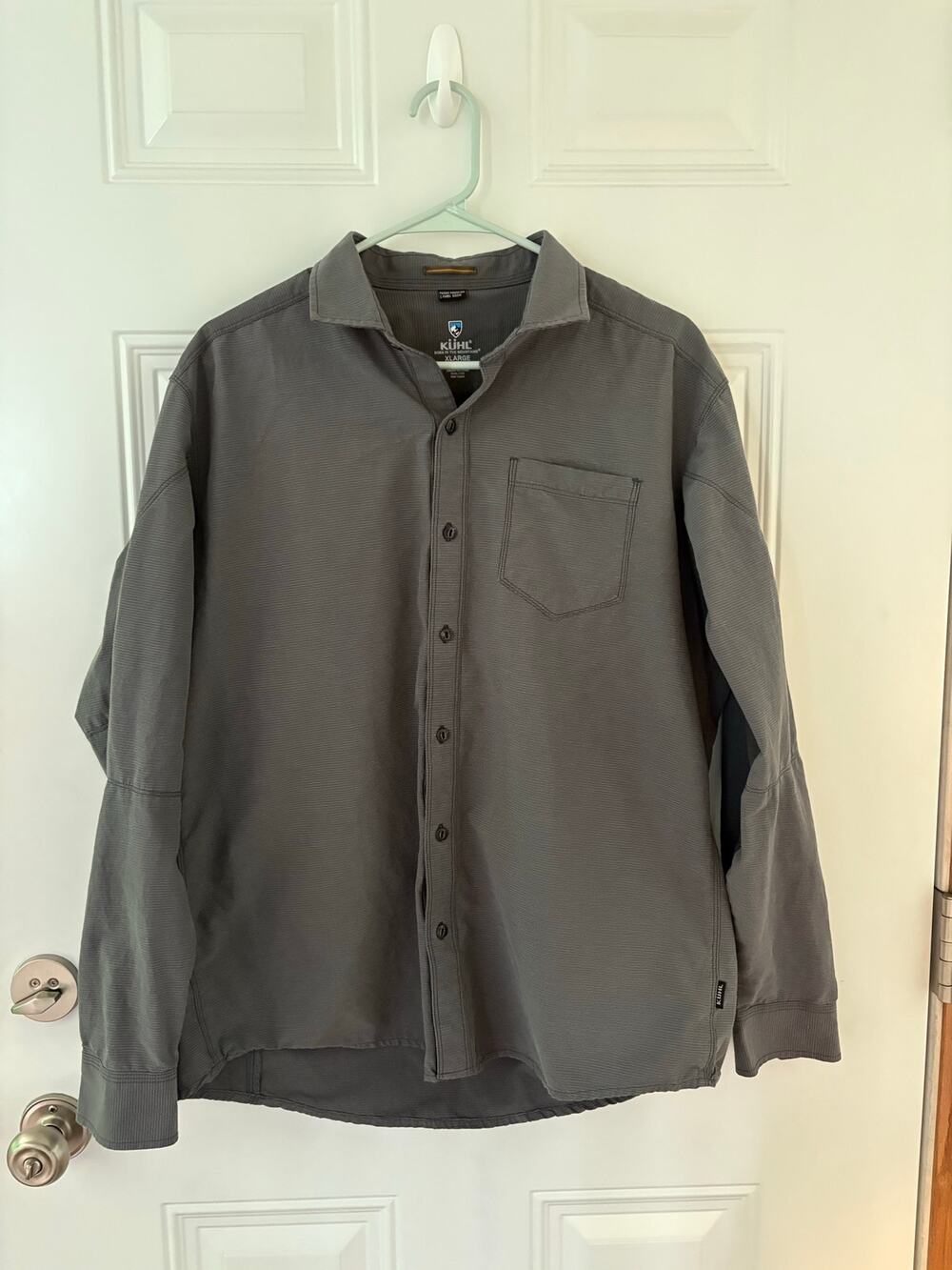 Men’s KÜHL long sleeve technical “5 panel sleeve” shirt size XL